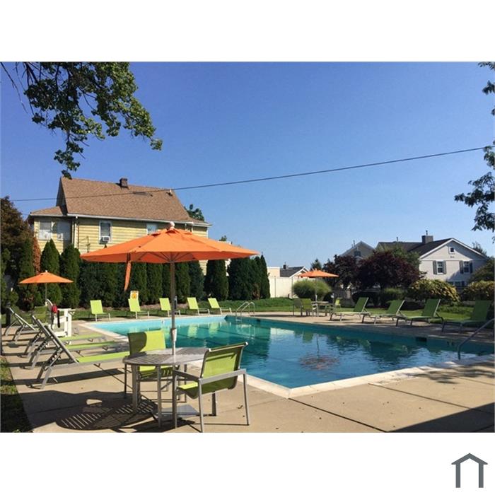 Southwood Square Apartments