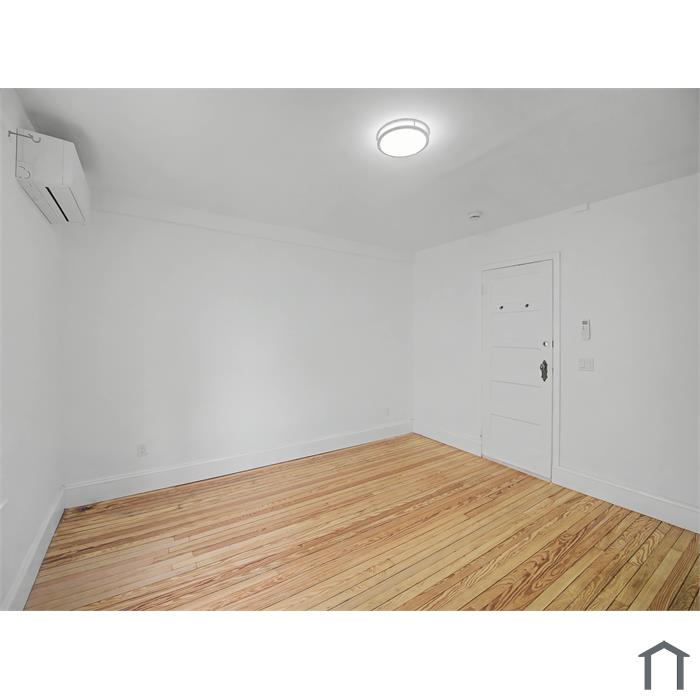27 5th St