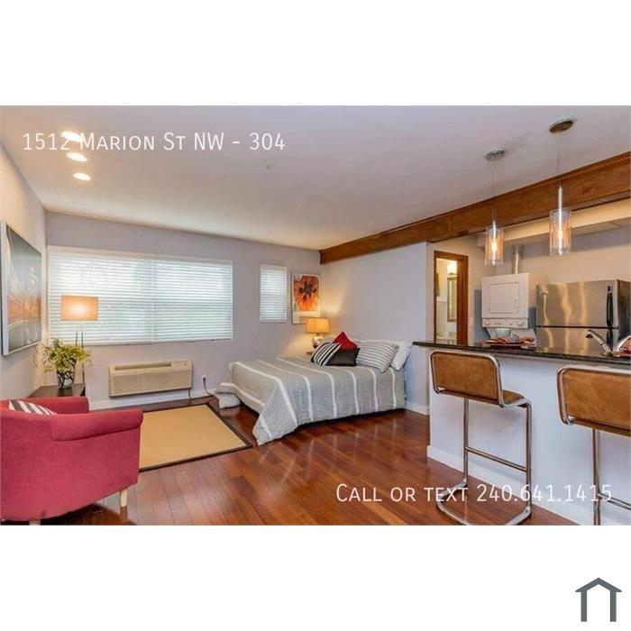 Charming Studio Condo in Shaw