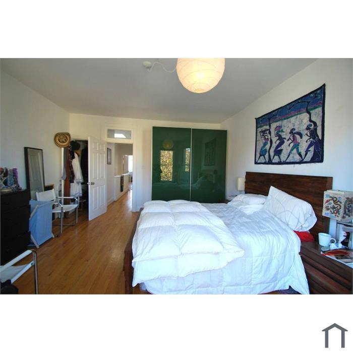 1506 1st St NW