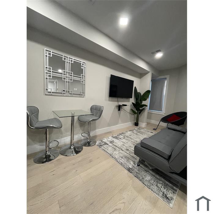 1028 Bladensburg Rd NE