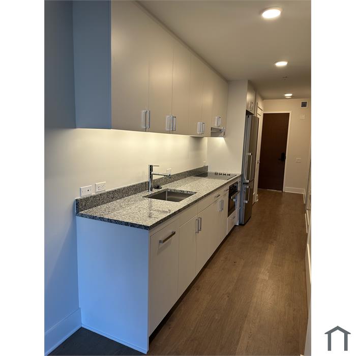 1211 Van St SE