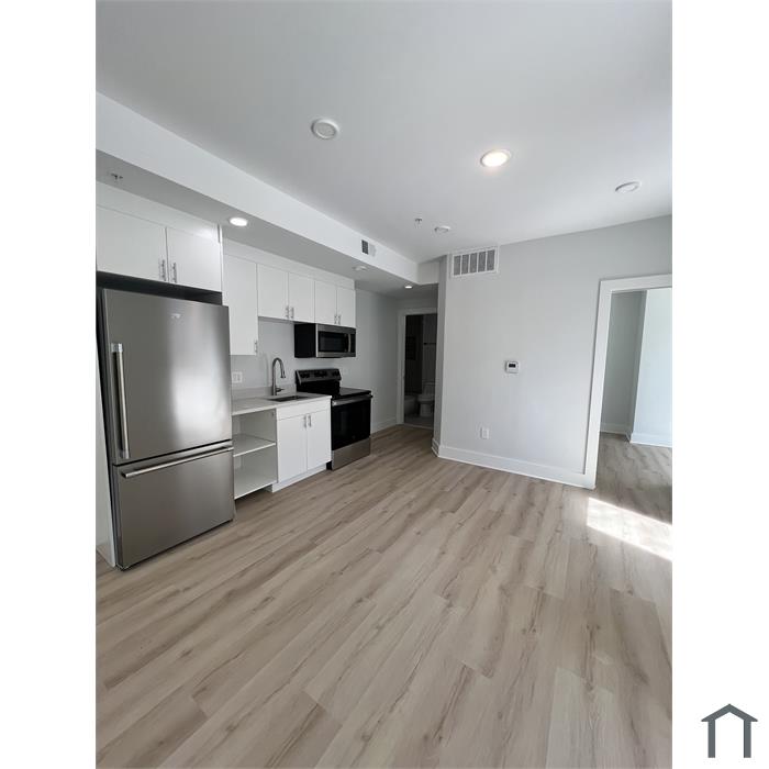 1727 Euclid St NW