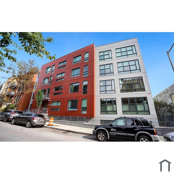 2337 Champlain St NW