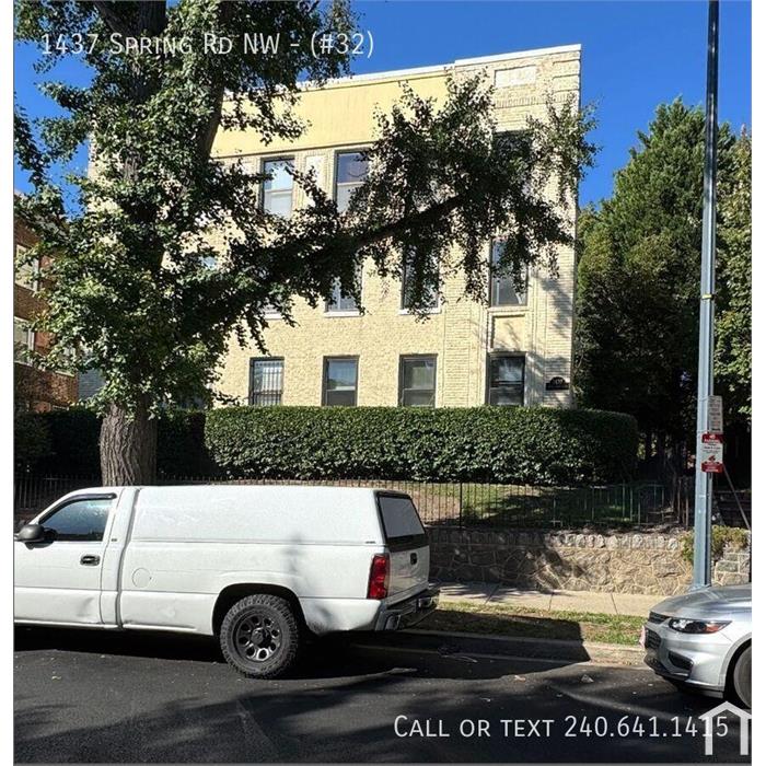 Amazing 2 BR/1 BA Condo in Petworth!