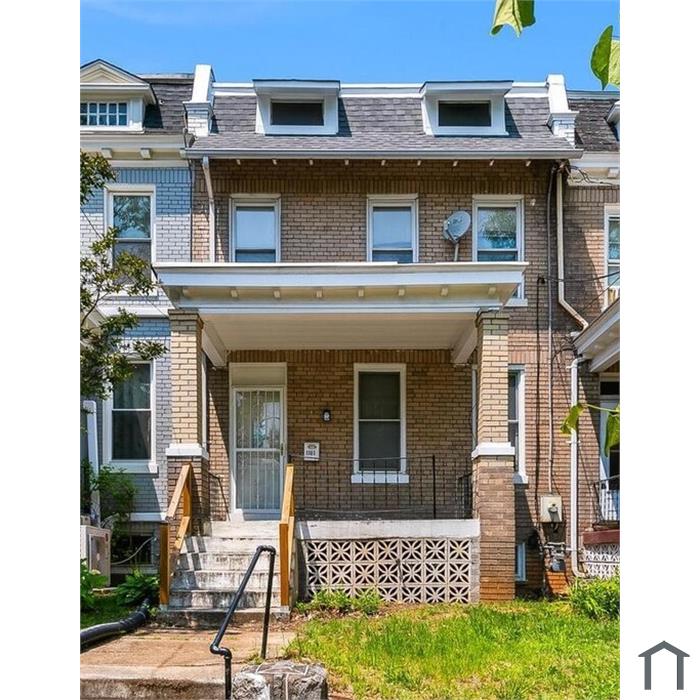 1303 Kennedy St NW