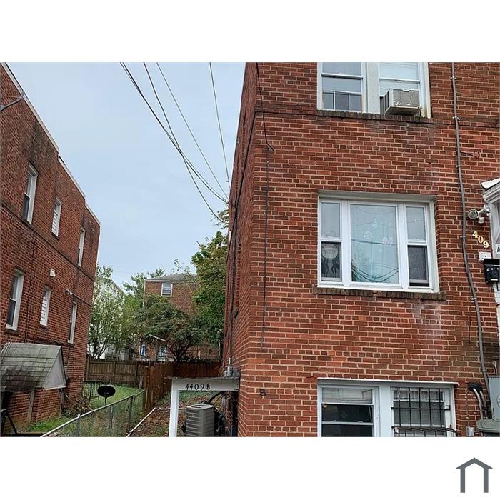 4409 Foote St NE Unit B