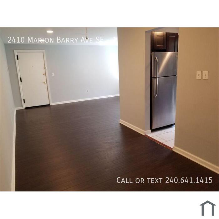 Lovely 1 BR/1 BA Condo in Skyland