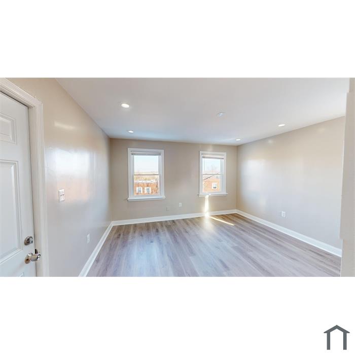 3137 Buena Vista Ter SE