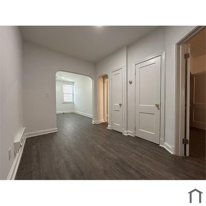 446 Mellon St SE