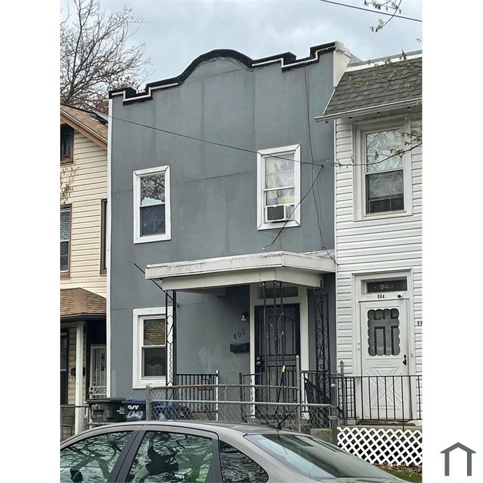 802 Malcolm X Ave SE