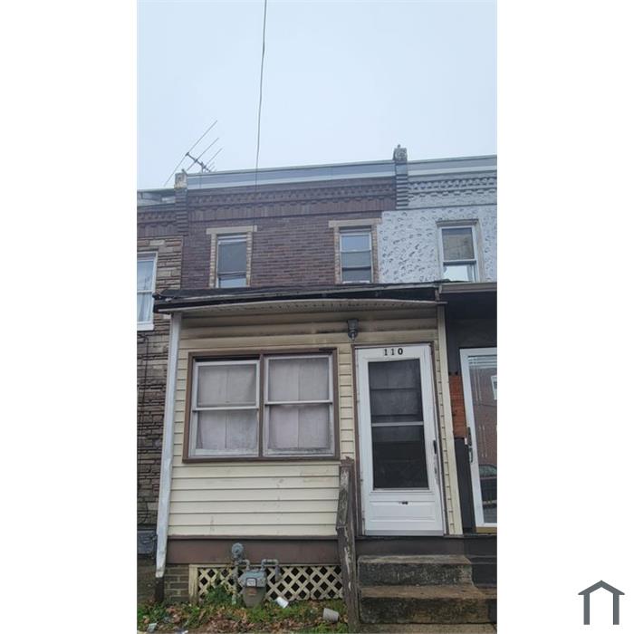 110 E 24th St