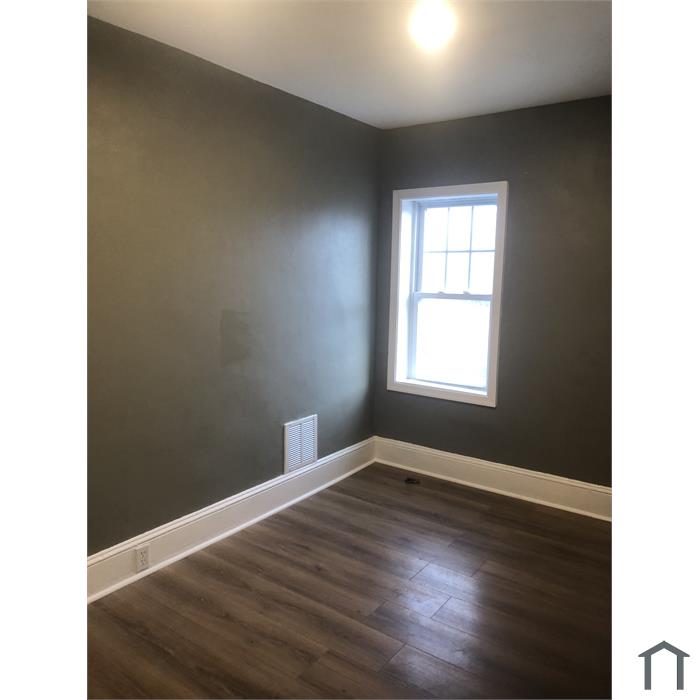 1323 Vandever Ave