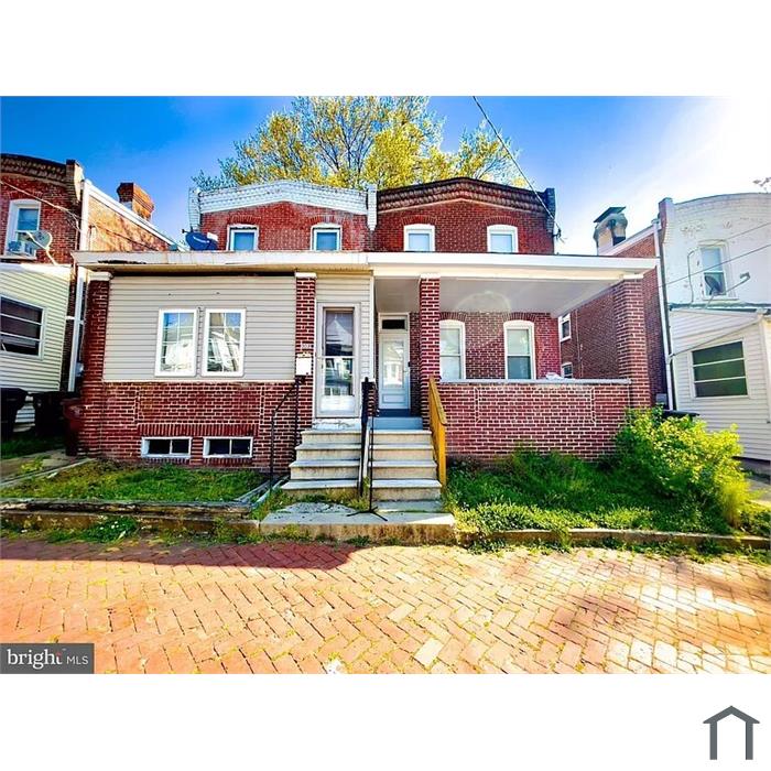 307 E 23rd St