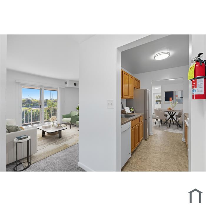 Lighthouse Hill Apartments