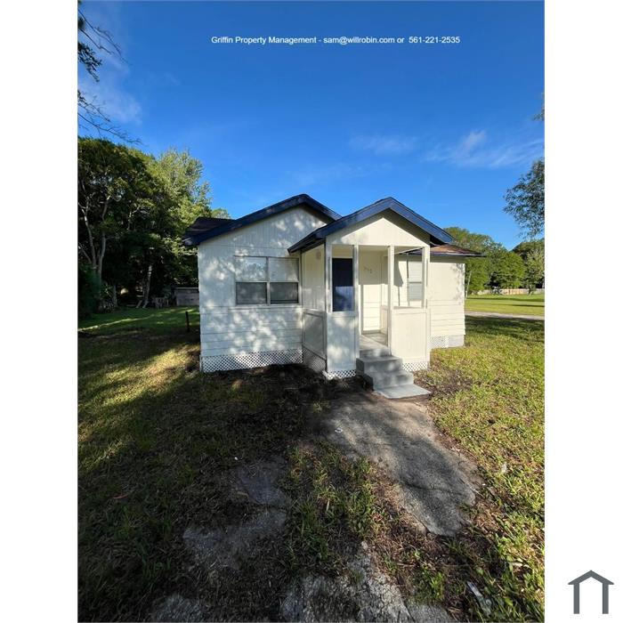 1552 NE County Road 225
