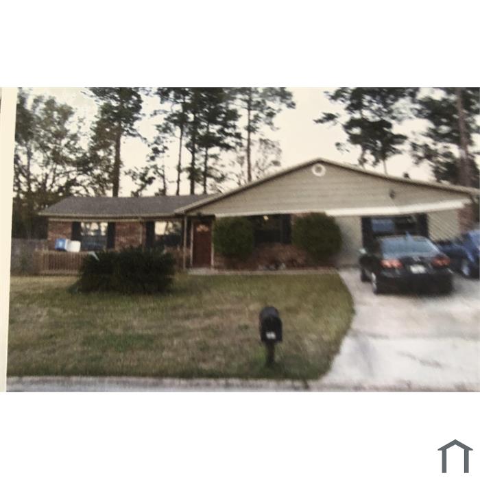 201 Teakwood Cir N