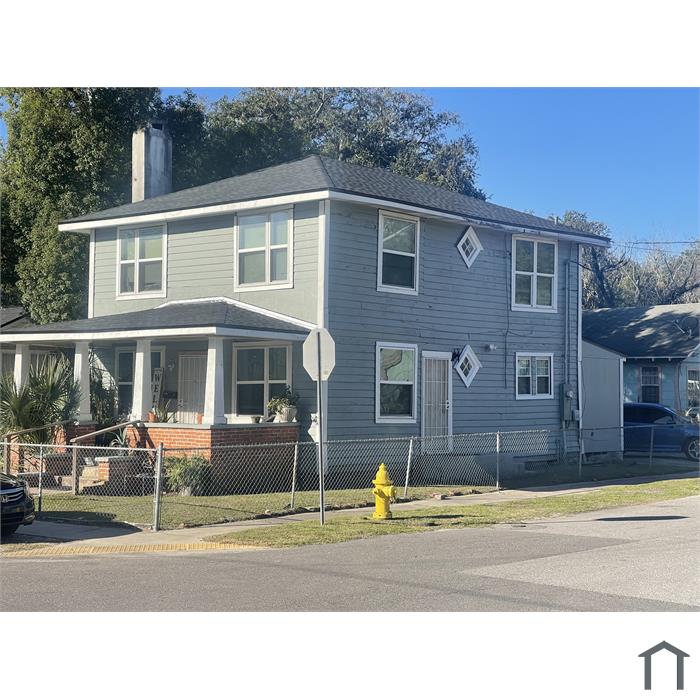 346 Acosta St