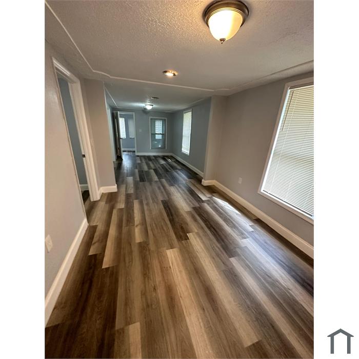 326 Claude St