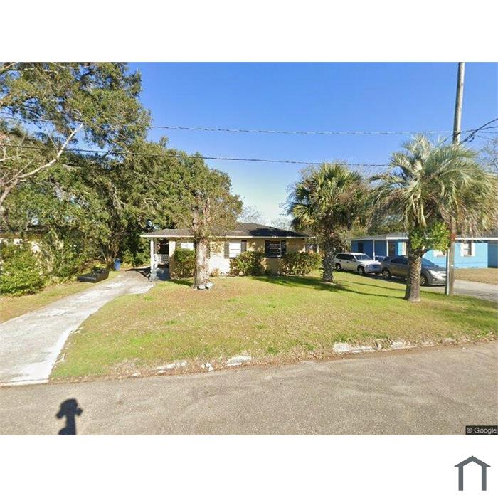 5605 Mahalia Dr