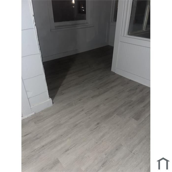 2040 Mount Herman St