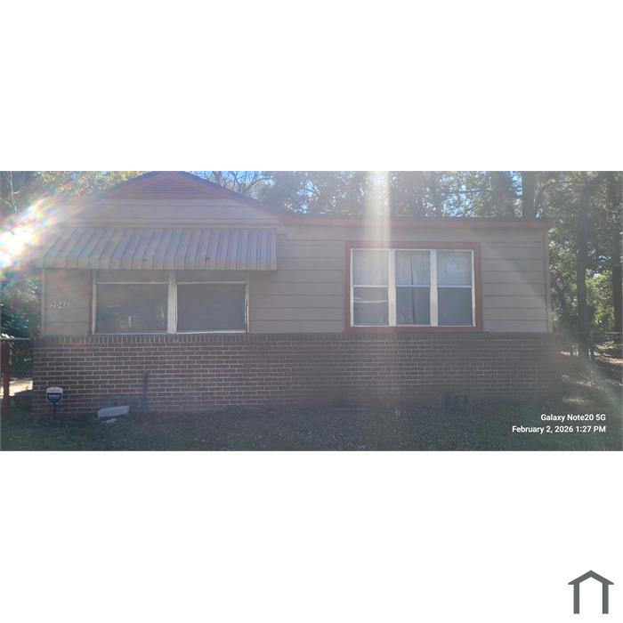 2048 W 15th St