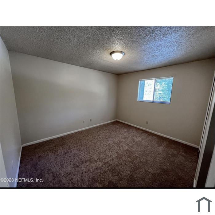 2 Bedroom Apartment 5243 Westchase Ct in Jacksonville, FL