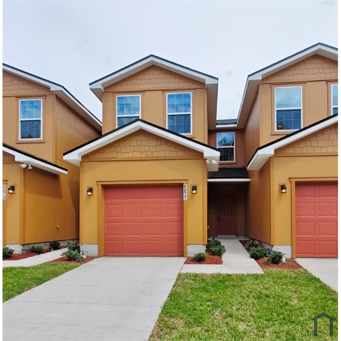 6877 Lake Mist Ln