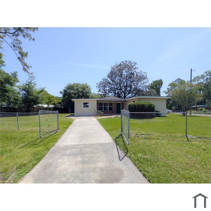 2223 Eudine Dr W