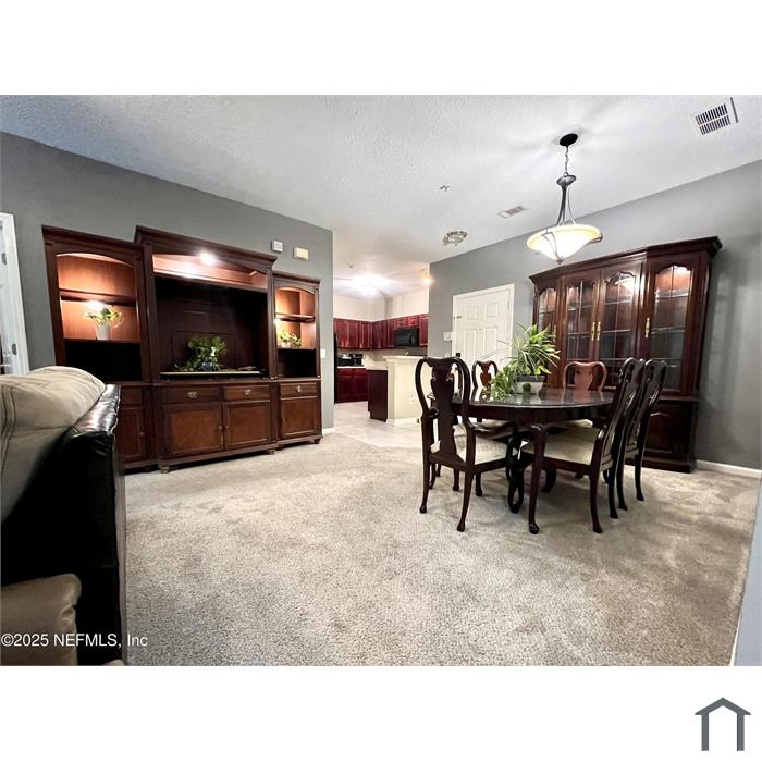 3610 Kirkpatrick Cir