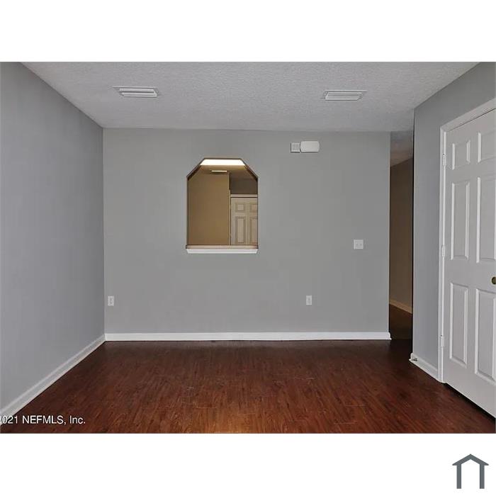 8465 McGirts Village Ln