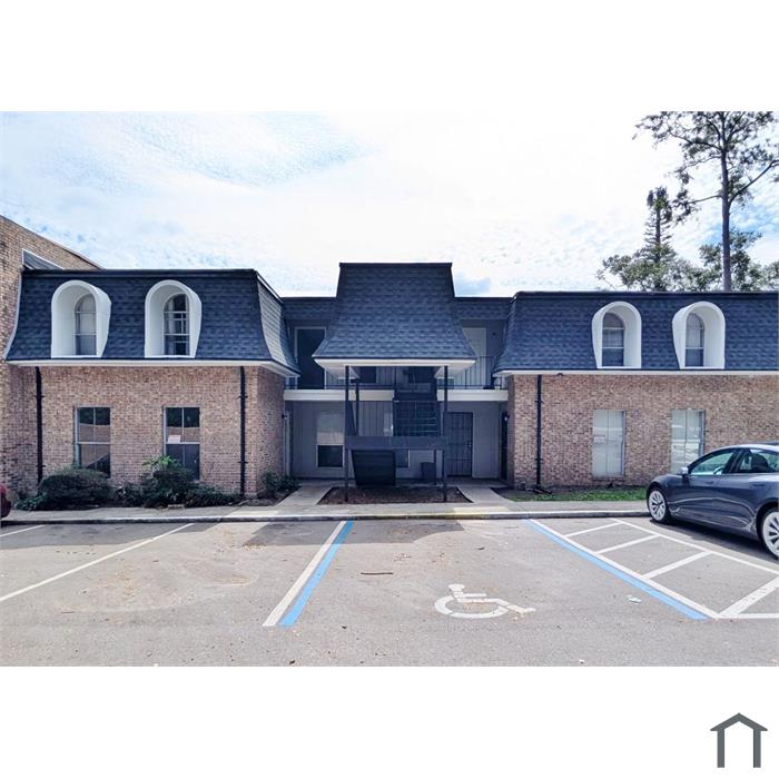7201 Arlington Expy