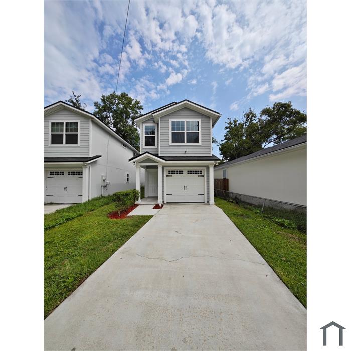 8011 Mattox Ave