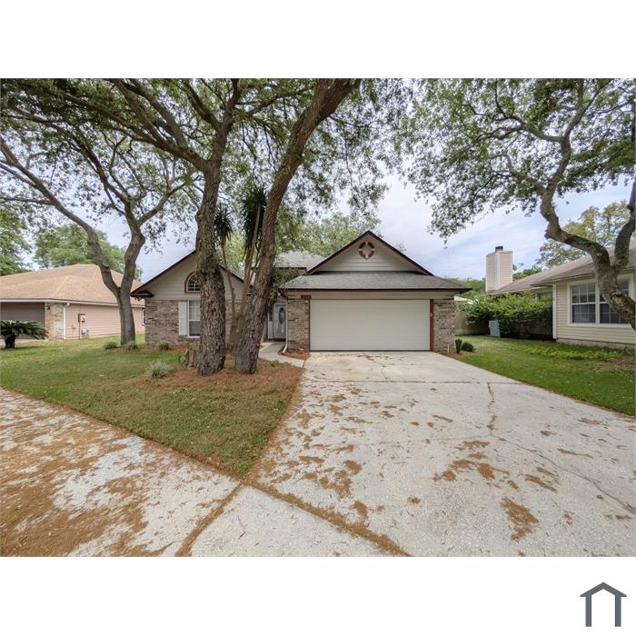 1553 Crabapple Cove Ct N