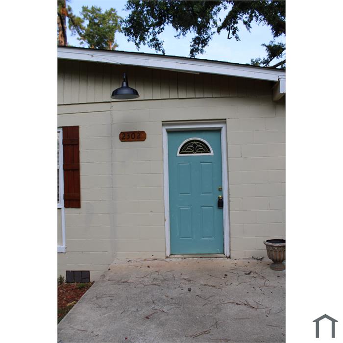 2302 Pontiac Dr