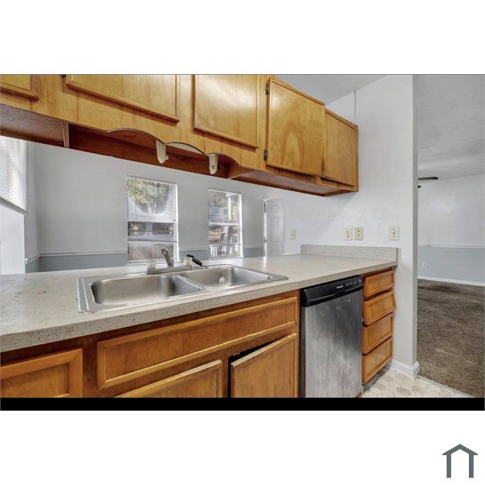 1802 Sylvan Ct