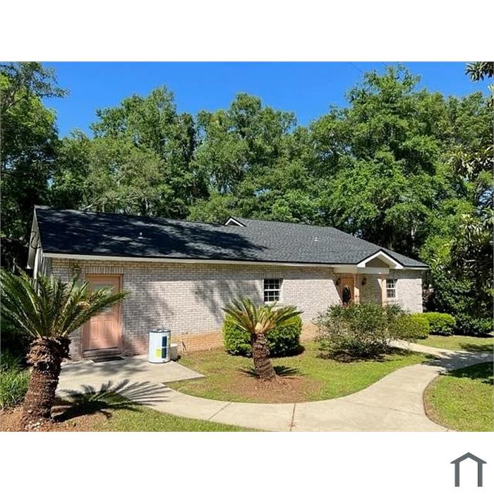 1326 Twin Peak Ln