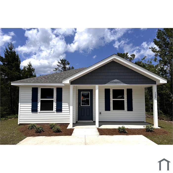 135 E Tiger Lily Ln