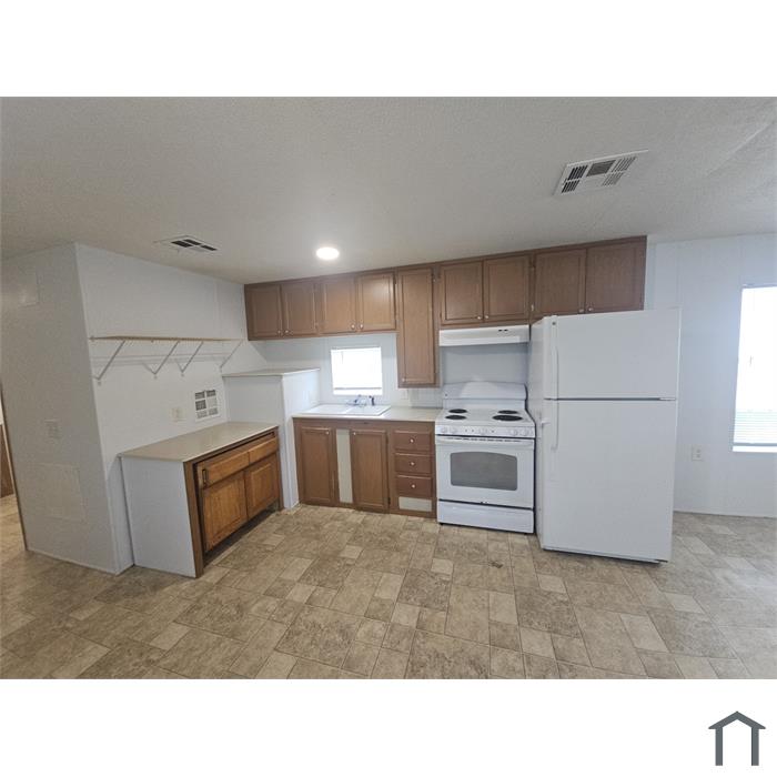 3902 Bowens Ct
