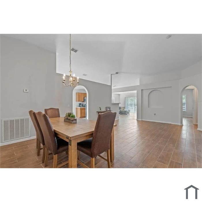 2407 Palmetto Ridge Cir