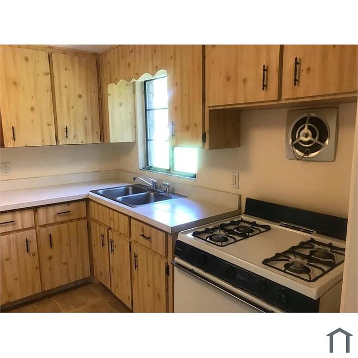 106 Colomba Rd