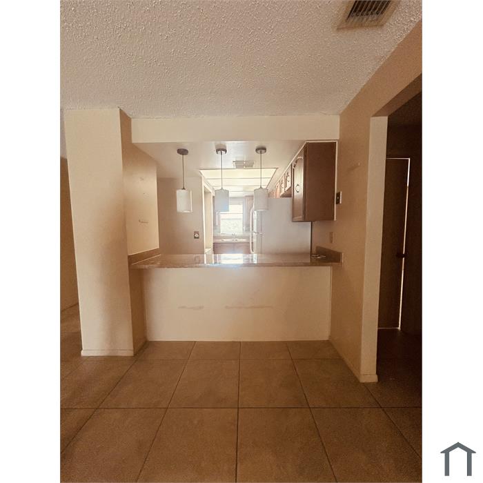 518 E San Sebastian Ct