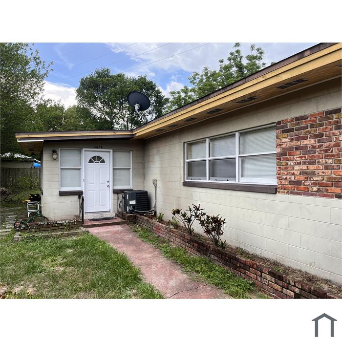 2616 Roxbury Rd