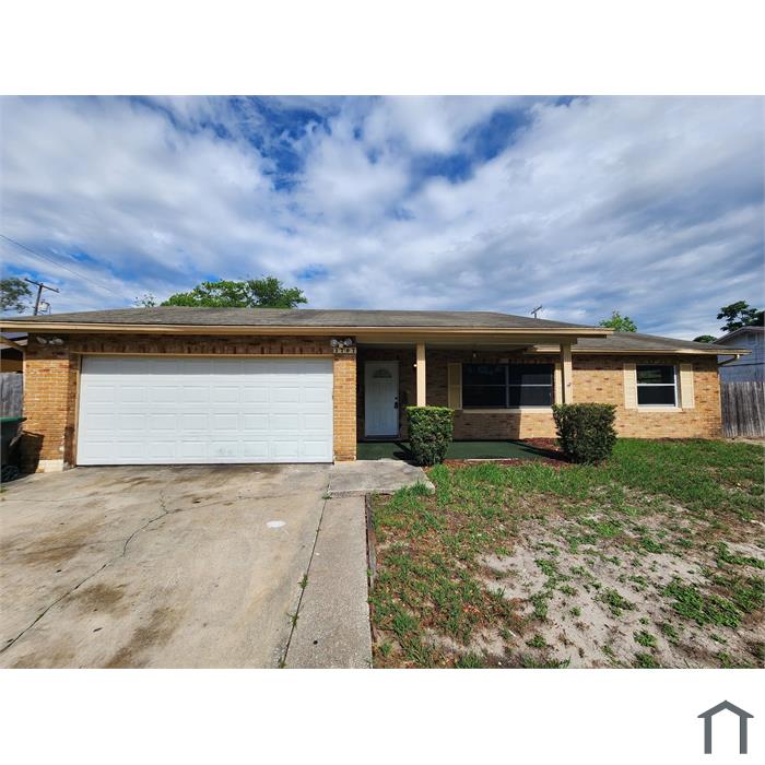 3707 Tam Dr