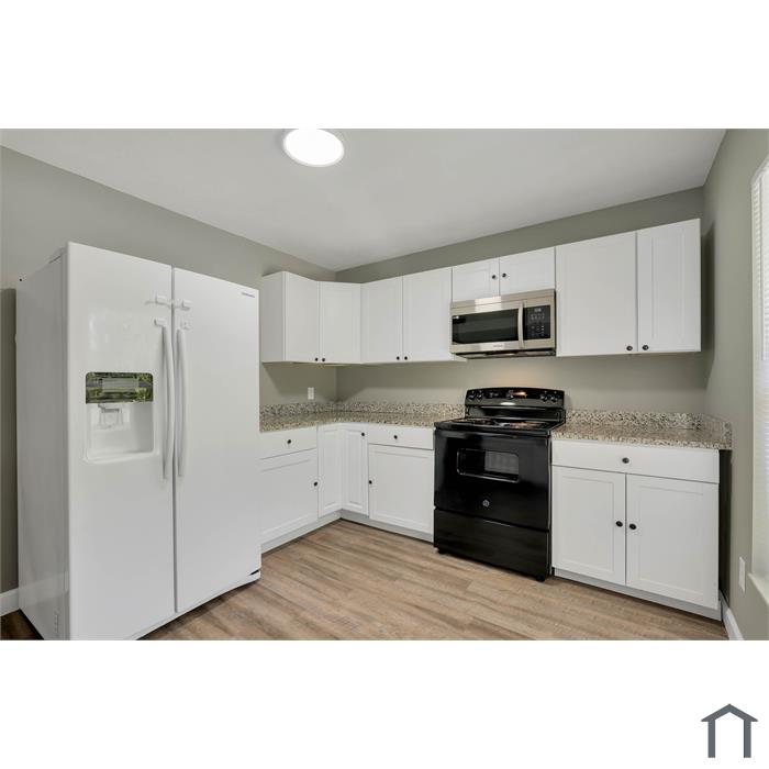 5303 Myrica Rd