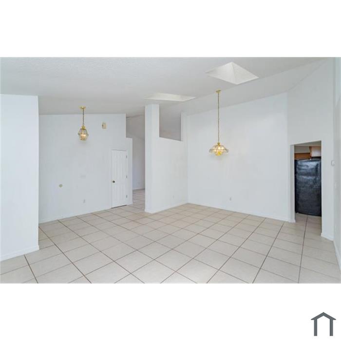 4321 Suntree Blvd