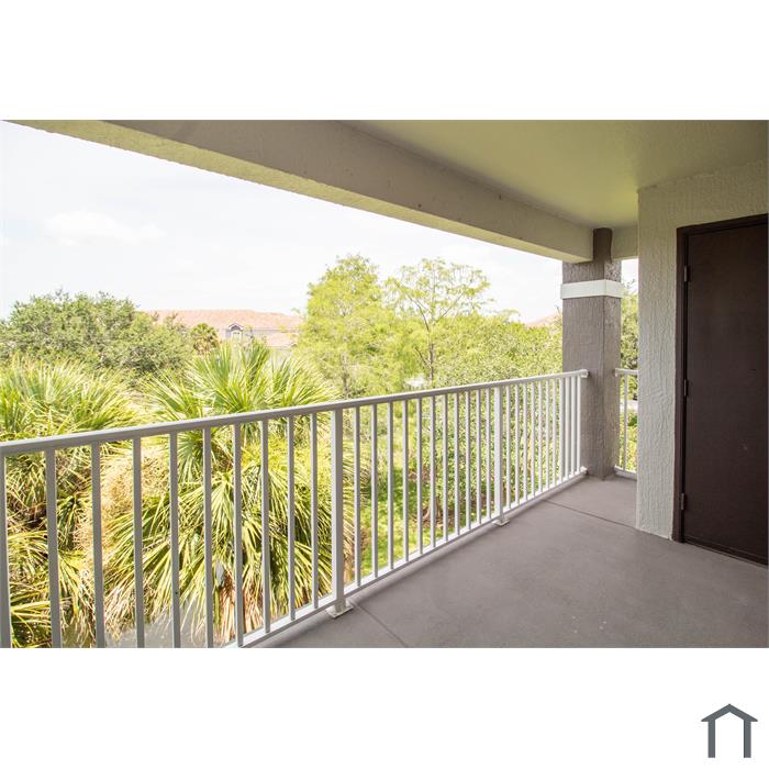 14036 Fairway Island Dr