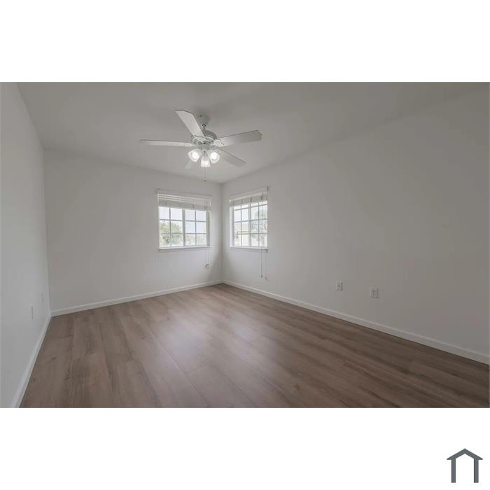 3701 Titanic Cir