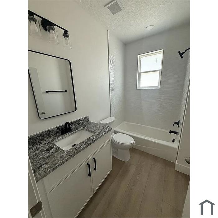 176 Sunset Dr