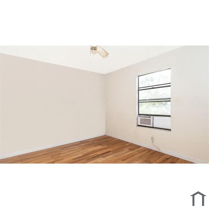 721 Highland Ave NW